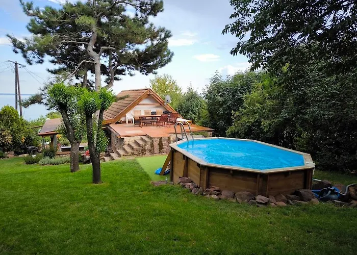 Nyaraló Panoráma Alsóörs